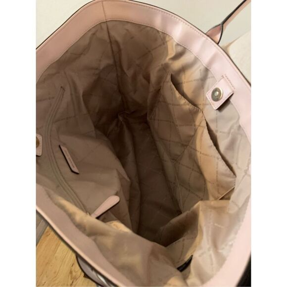 Michael Kors pink tote medium to large 17x10x5 - Picture 3 of 6